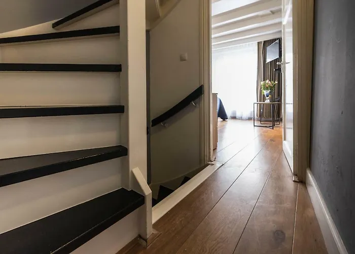 Bed & Breakfast Dam Square 3*