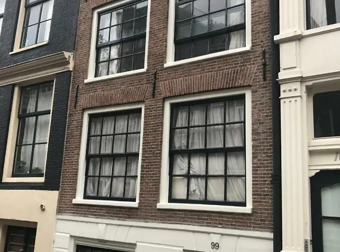 Dam Square Bed & Breakfast Amsterdam