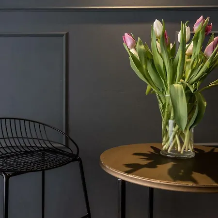 Dam Square Bed and breakfast 3*